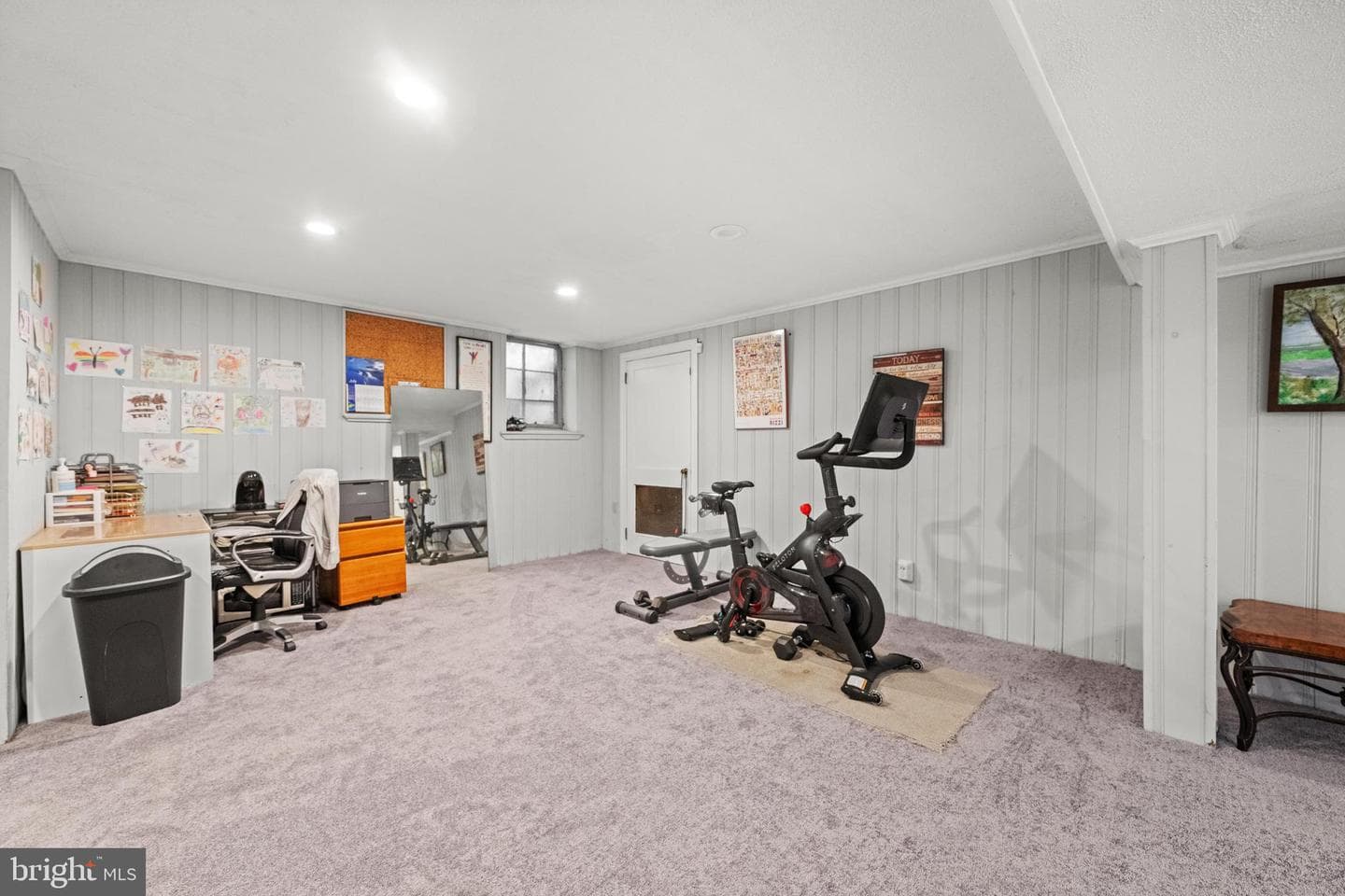 505 Parkview Drive photo 44