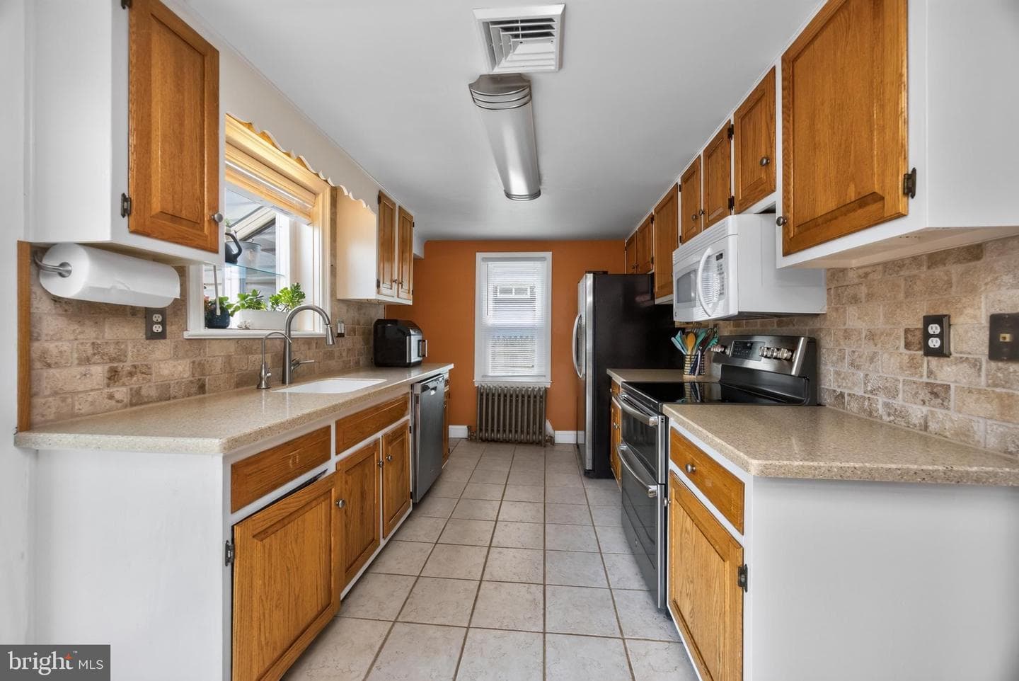 111 Fulmer Road photo 6