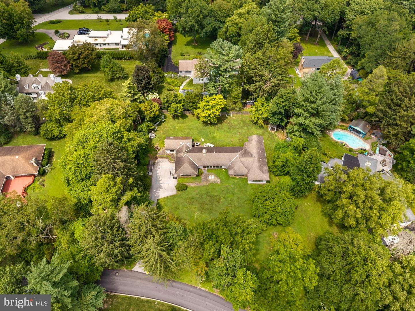 1162 Dewitt Road photo 46