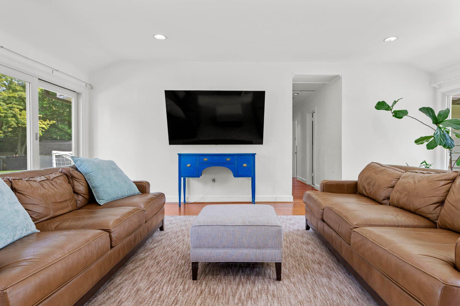 1162 Dewitt Road photo 7