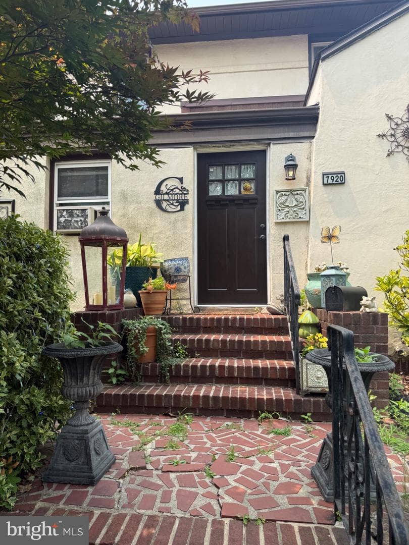 7910 Old York Road, Elkins Park
