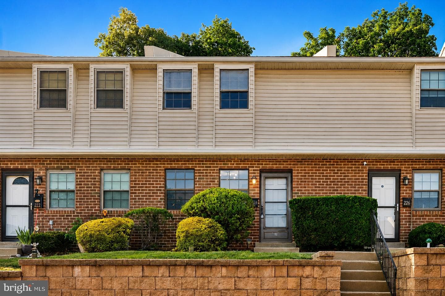 224 Holly Drive photo 1
