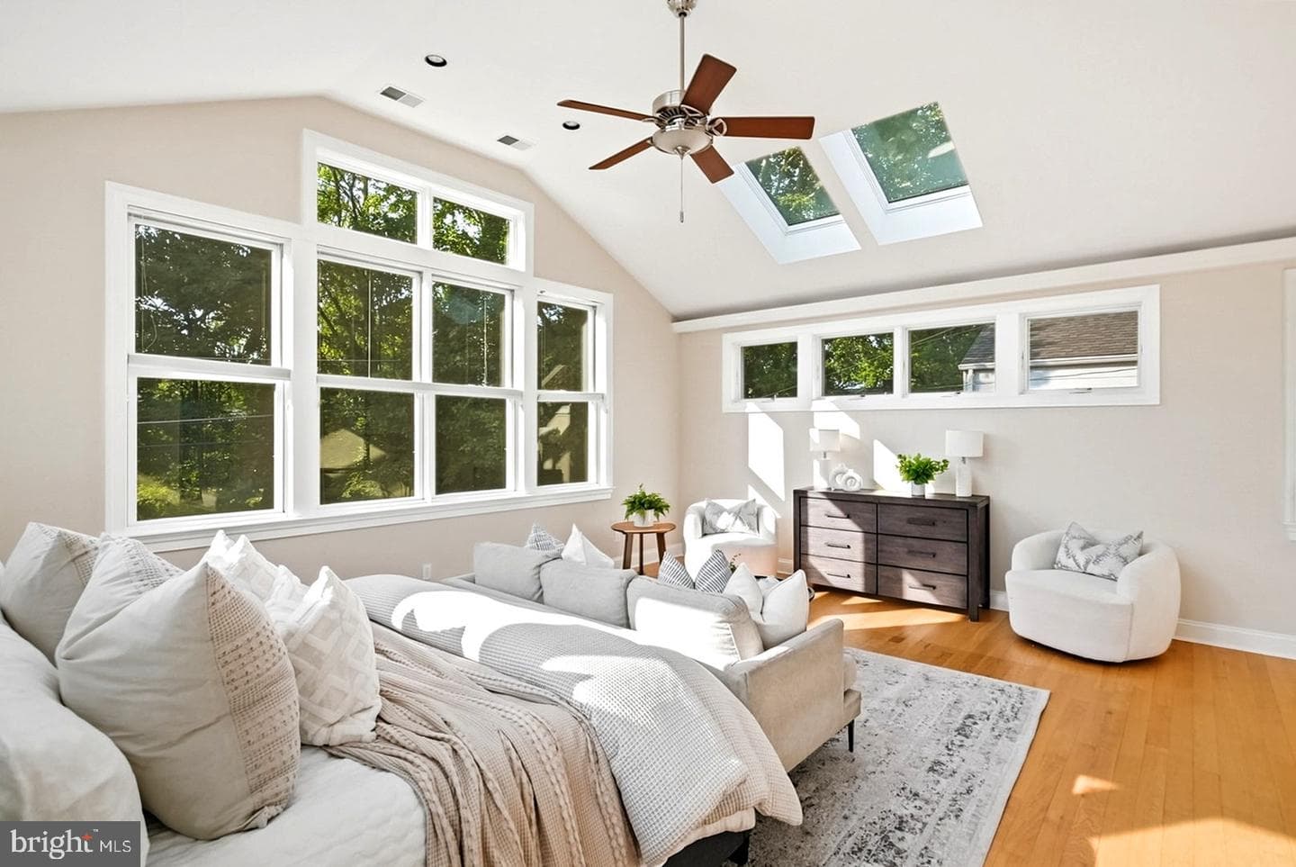 1526 James Road photo 23
