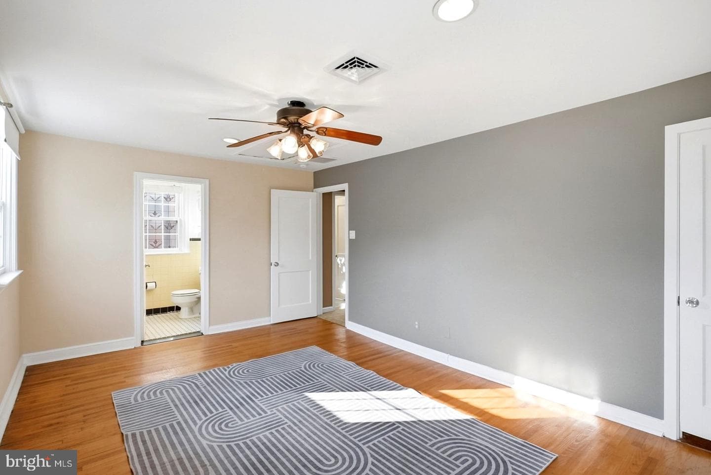 1526 James Road photo 27