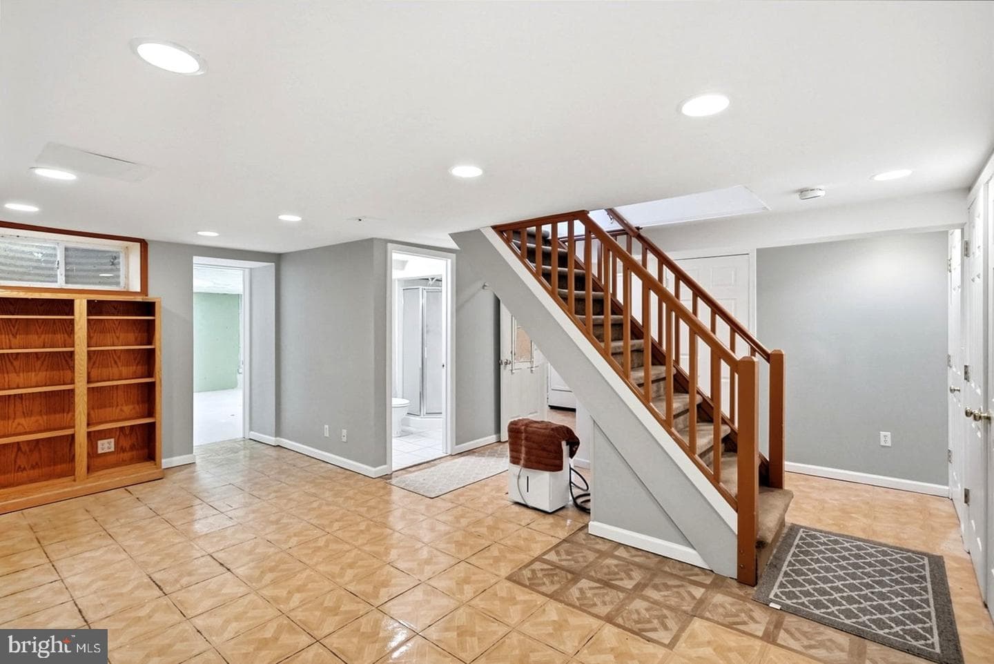 1526 James Road photo 32
