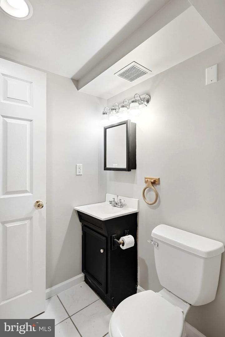 1526 James Road photo 36