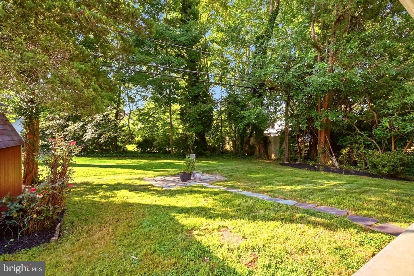 1526 James Road photo 43