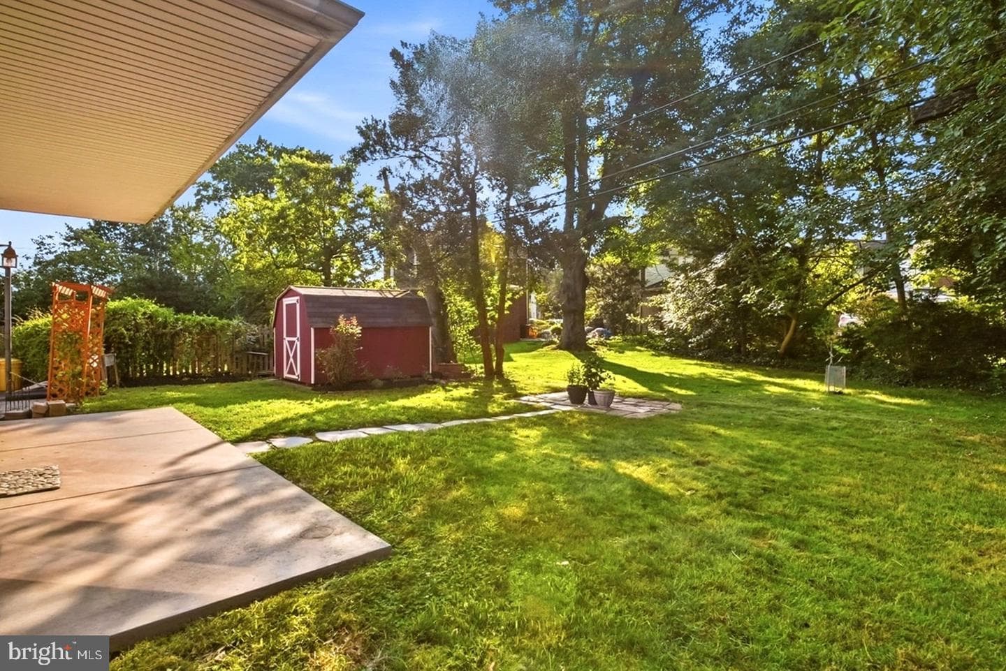 1526 James Road photo 44