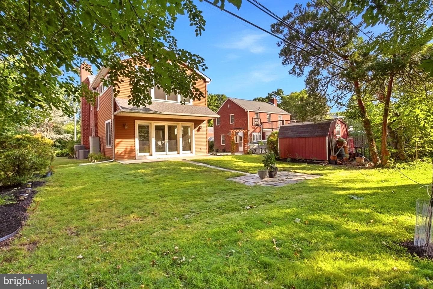 1526 James Road photo 45