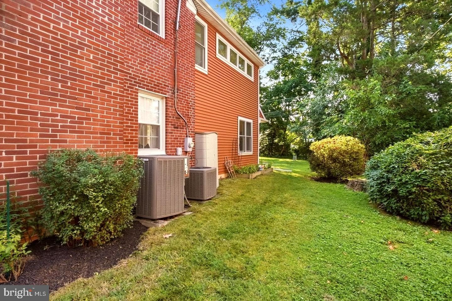 1526 James Road photo 52
