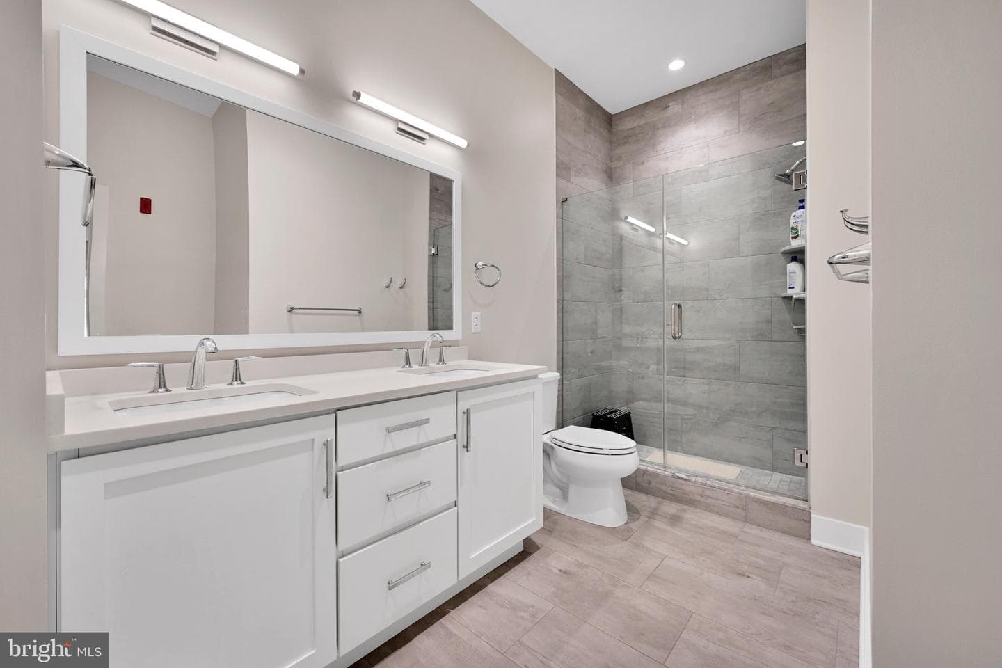 575 S Goddard Boulevard #208 photo 13