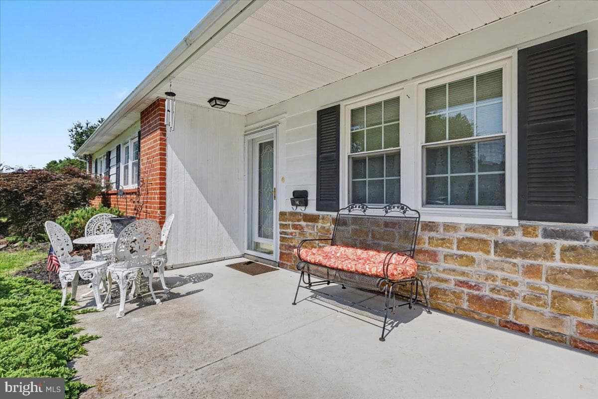 3013 Cottage Ln photo 12