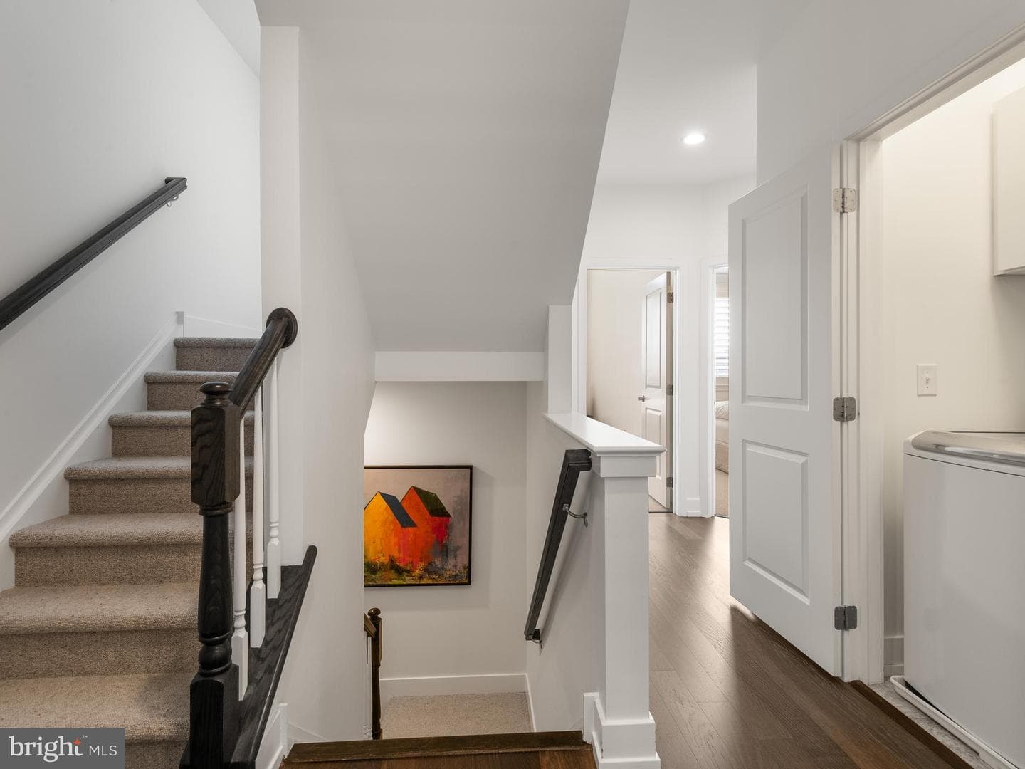 414 Lakeview Court #2 Upper photo 39