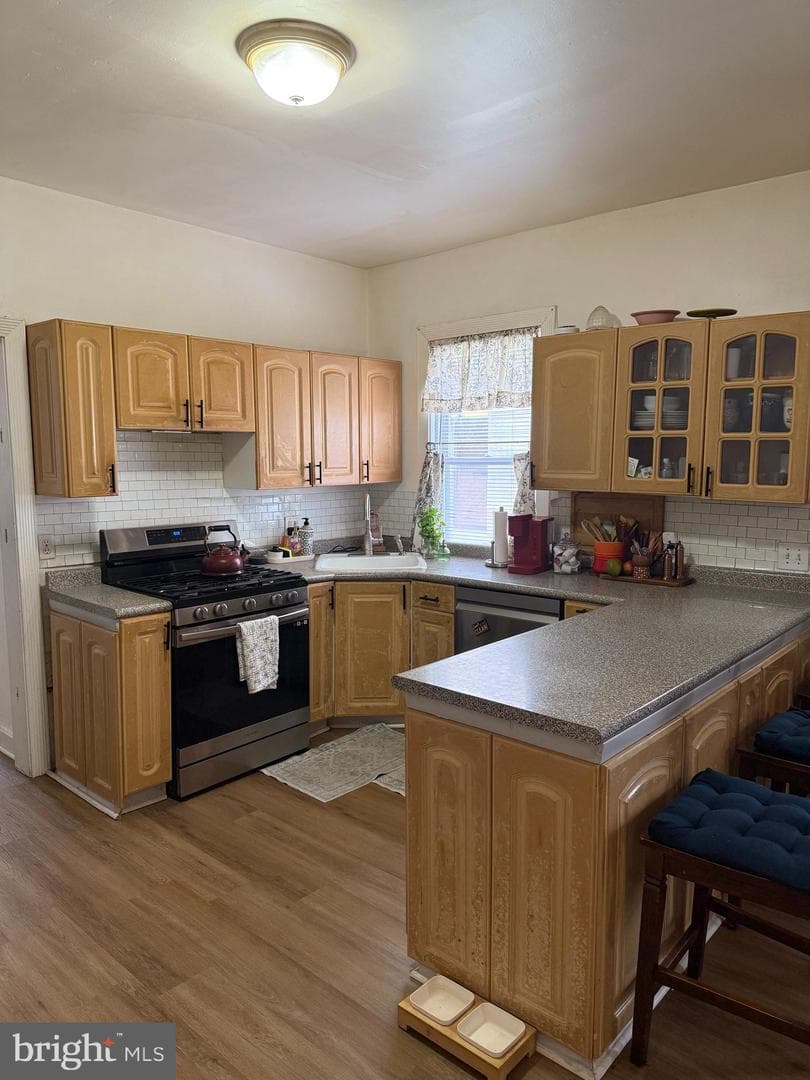 1504 Willow Avenue photo 6