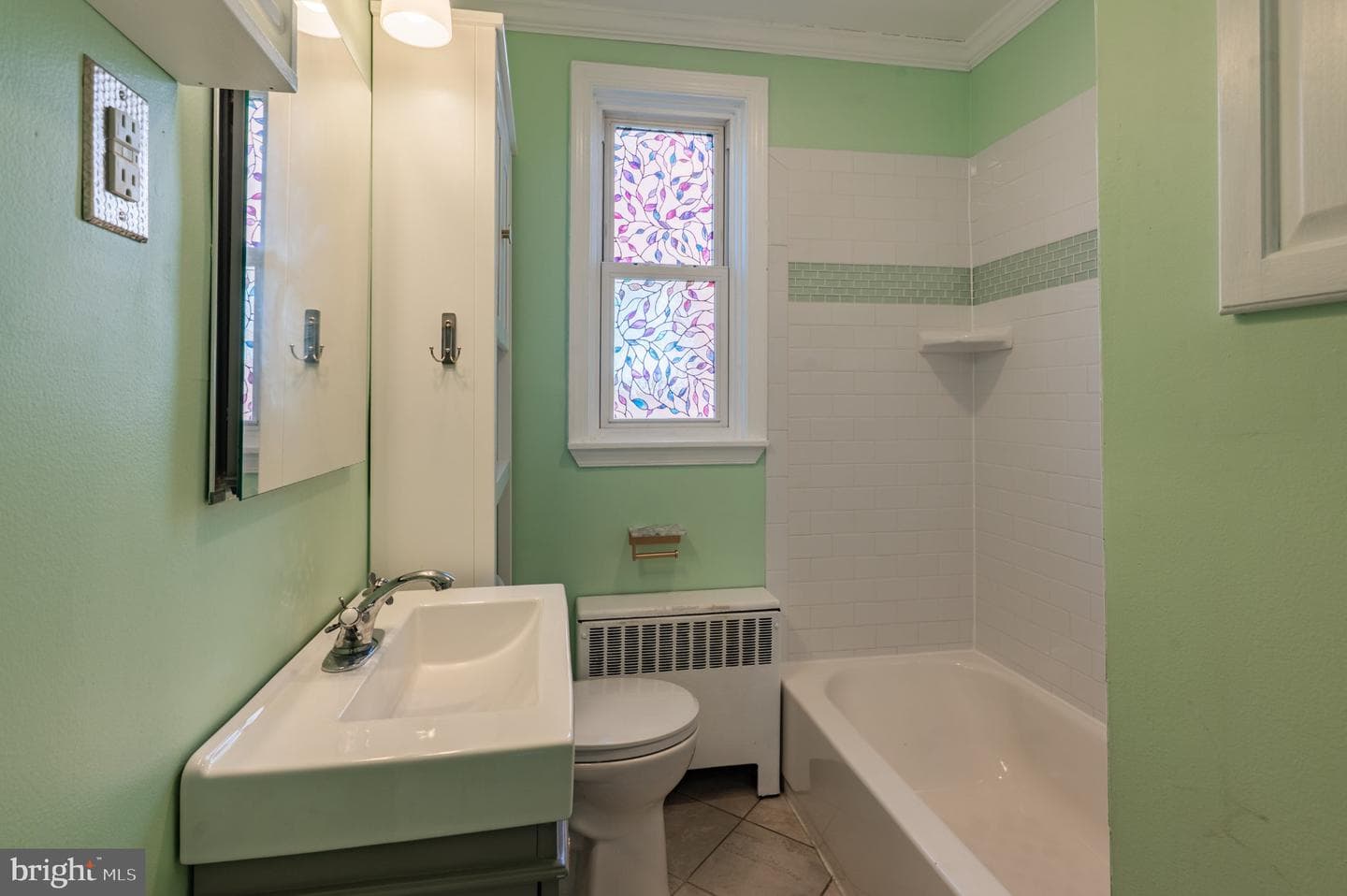 323 Coates Street photo 22