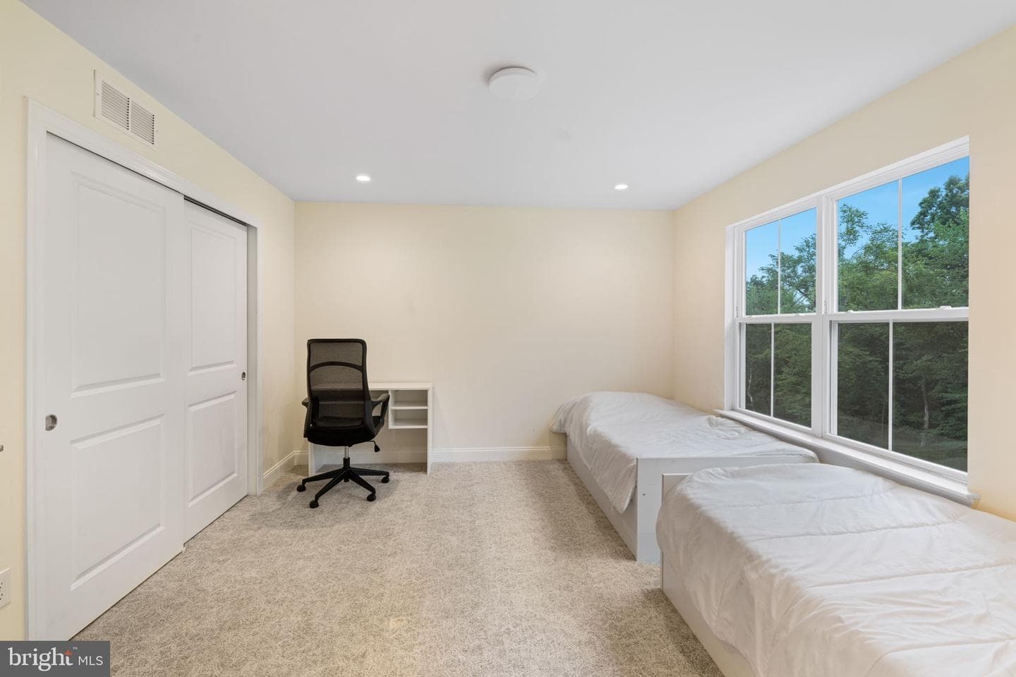 1045 Oak Ridge Drive photo 47