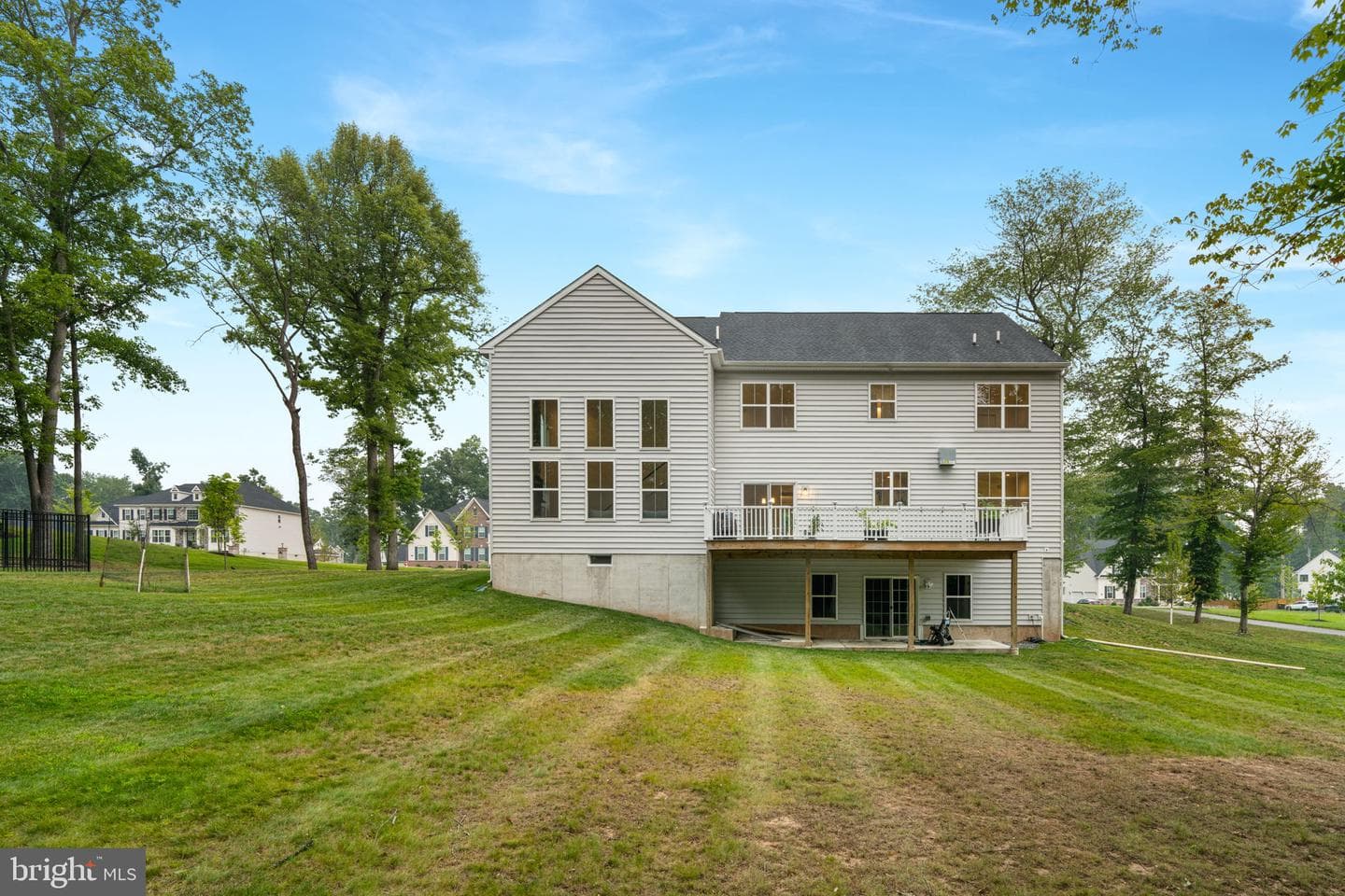 1045 Oak Ridge Drive photo 6