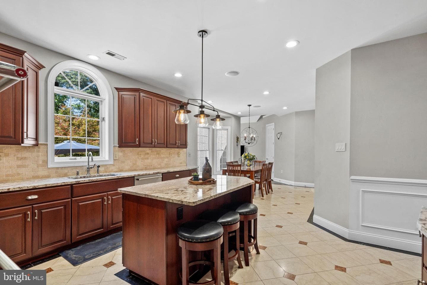 824 Warren Road photo 19