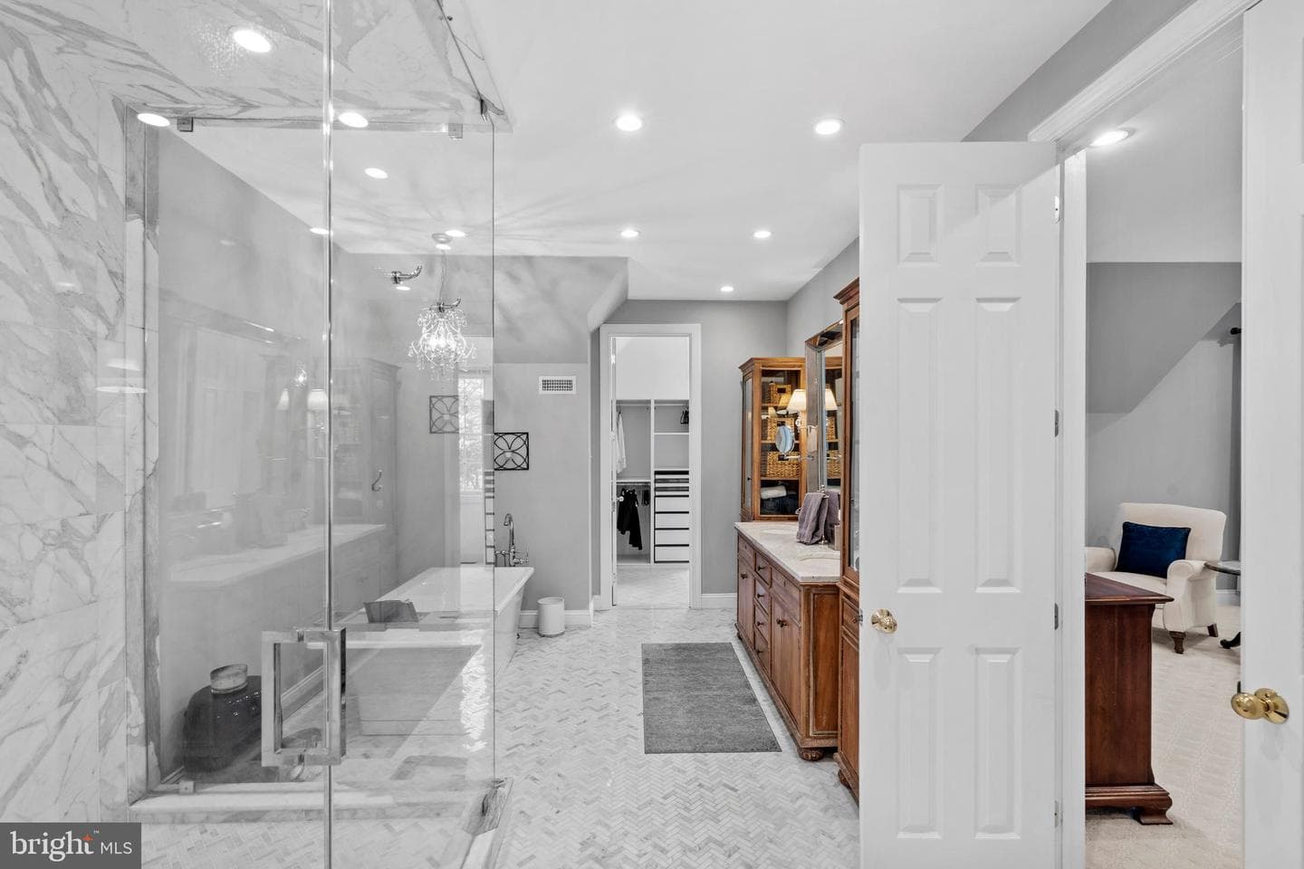 824 Warren Road photo 34