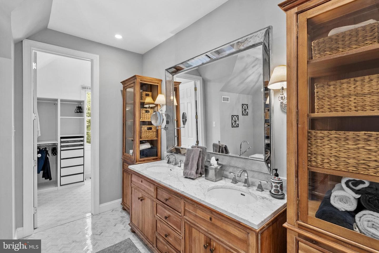824 Warren Road photo 35