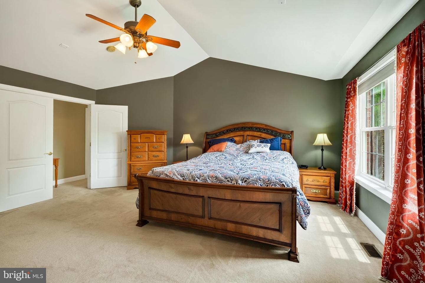 404 Maple Glen Circle photo 24