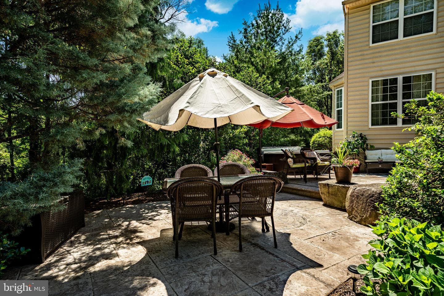 404 Maple Glen Circle photo 53