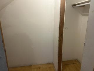180 Pleasantview photo 27