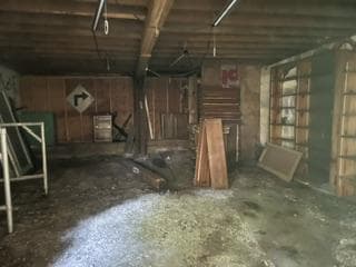 180 Pleasantview photo 45