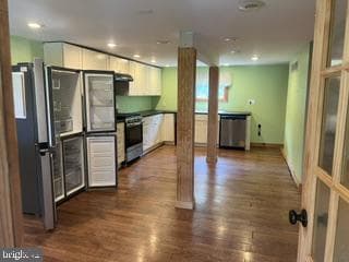 180 Pleasantview photo 9