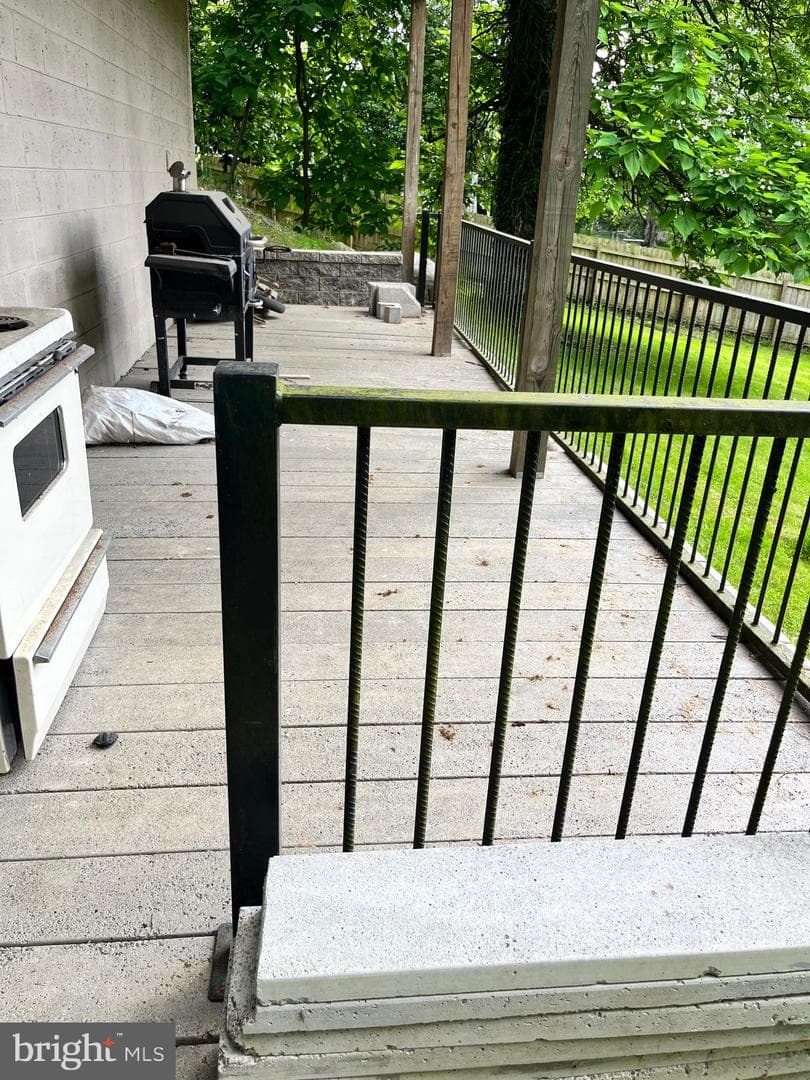 25 Weatherby Drive photo 38