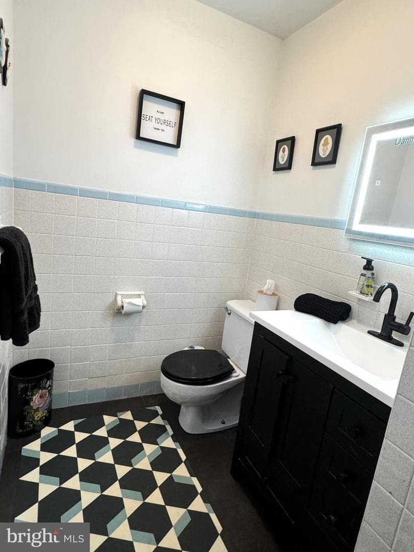 337 Cottage Place photo 10