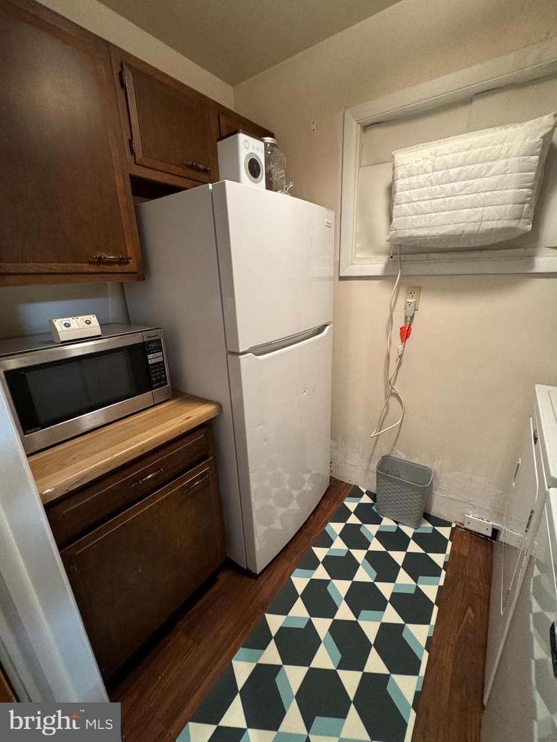 337 Cottage Place photo 13