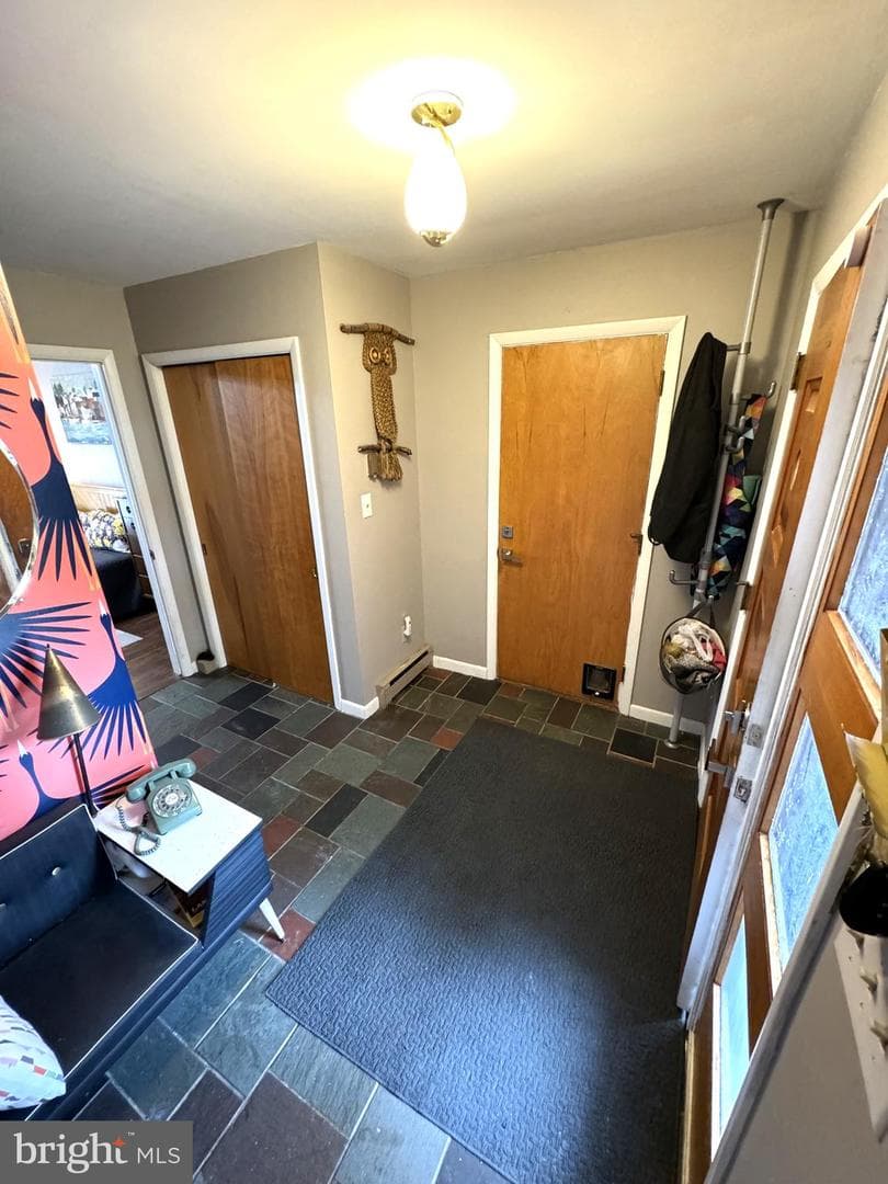 337 Cottage Place photo 18