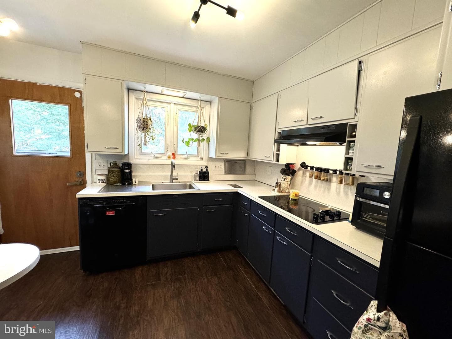 337 Cottage Place photo 26