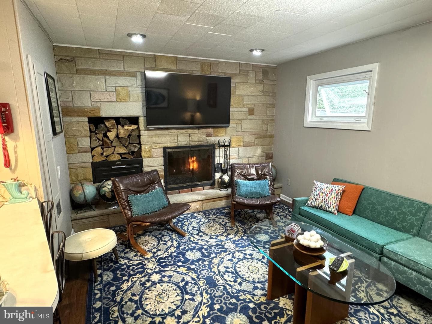 337 Cottage Place photo 4