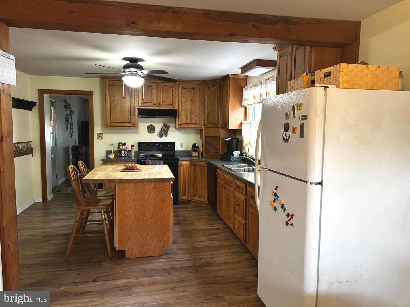 848 E Walnut Street photo 10