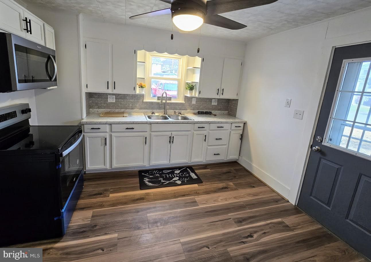 22 W Spanogle Avenue photo 6