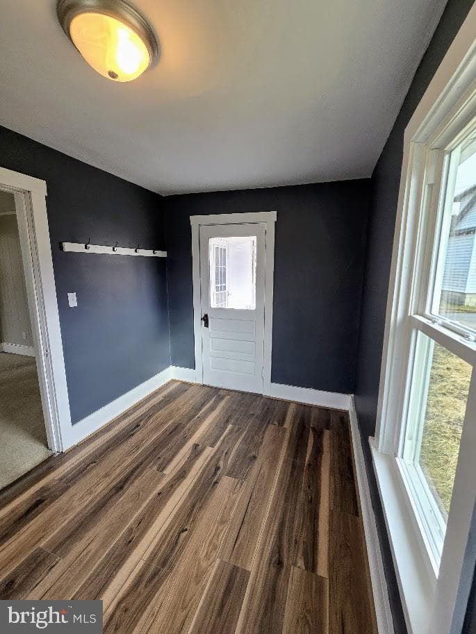 22 W Spanogle Avenue photo 8