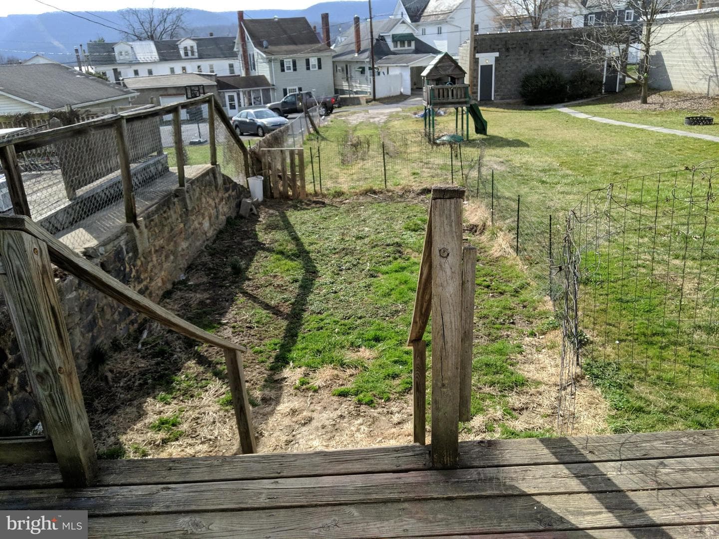 25 Ridge Road photo 2