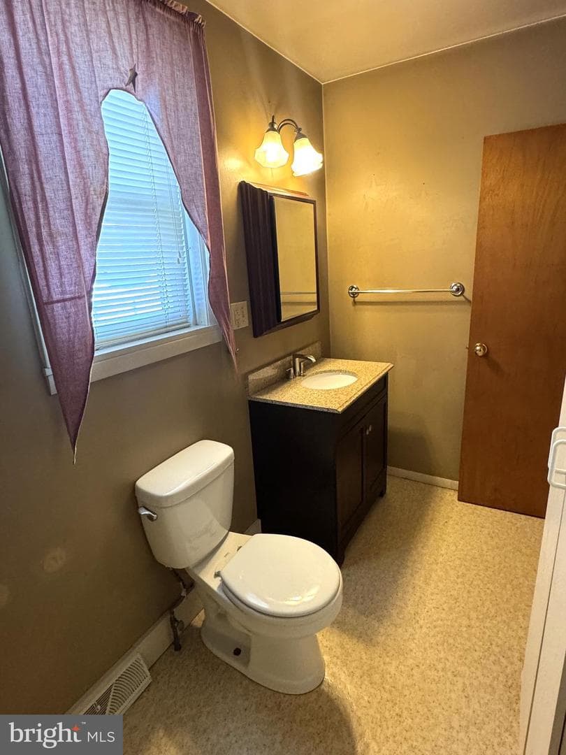 428 S Wayne Street photo 13
