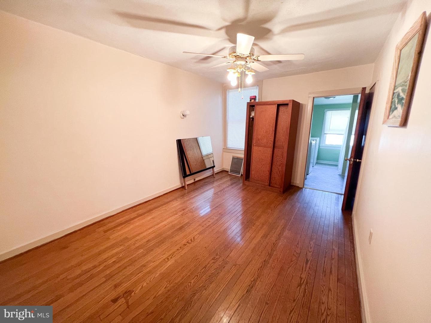 141 Third Street W photo 14