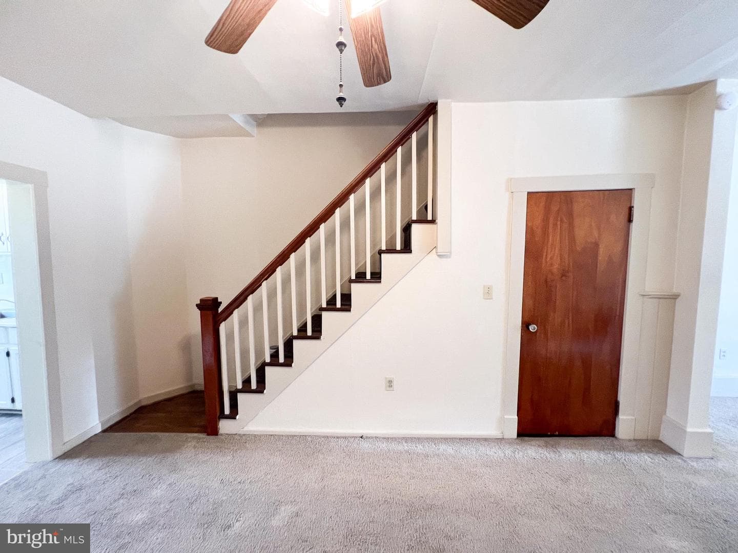 141 Third Street W photo 5