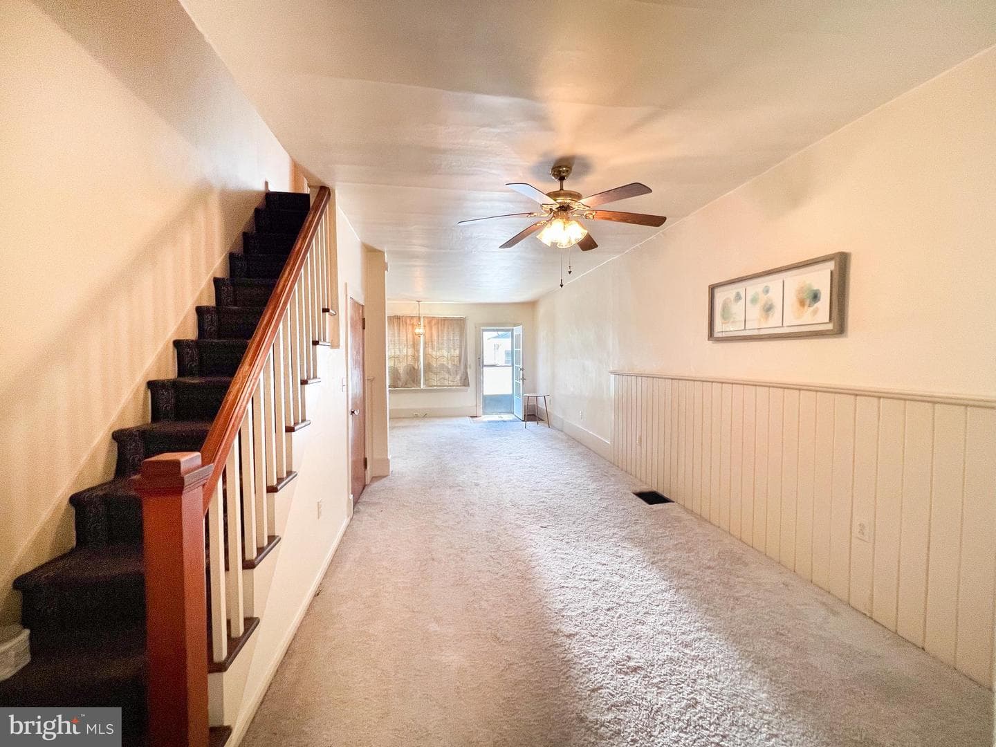 141 Third Street W photo 6