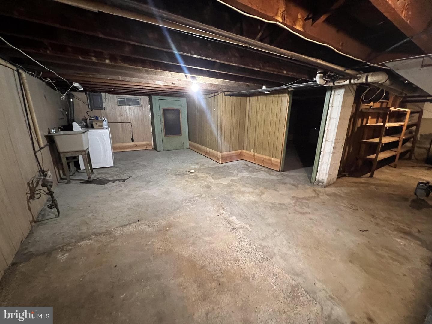 512 Electric Avenue photo 23