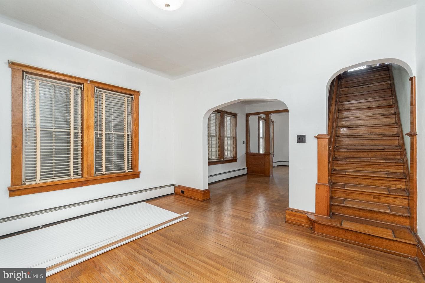 118 Shaw Avenue photo 13