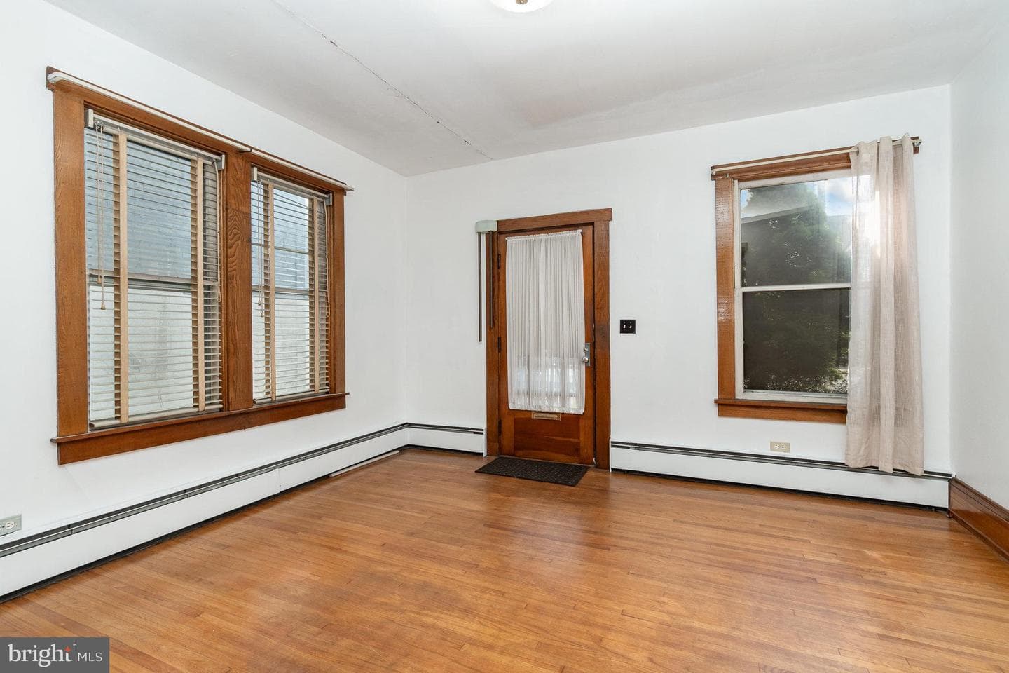 118 Shaw Avenue photo 6