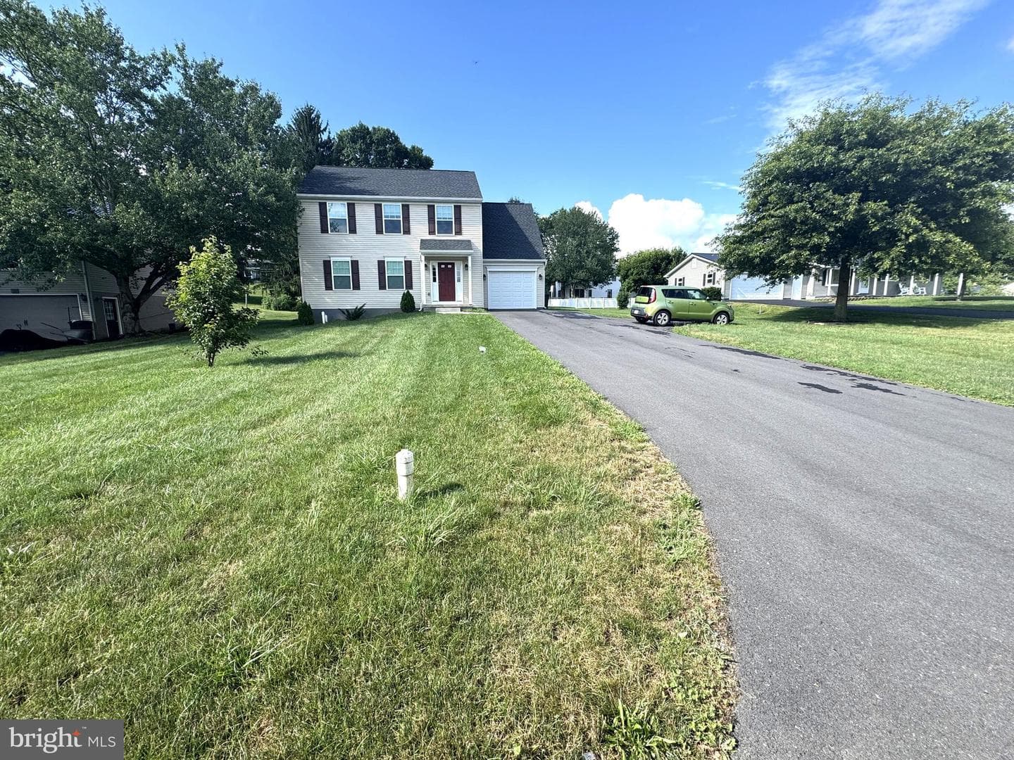 65 Hillside Dr photo 33