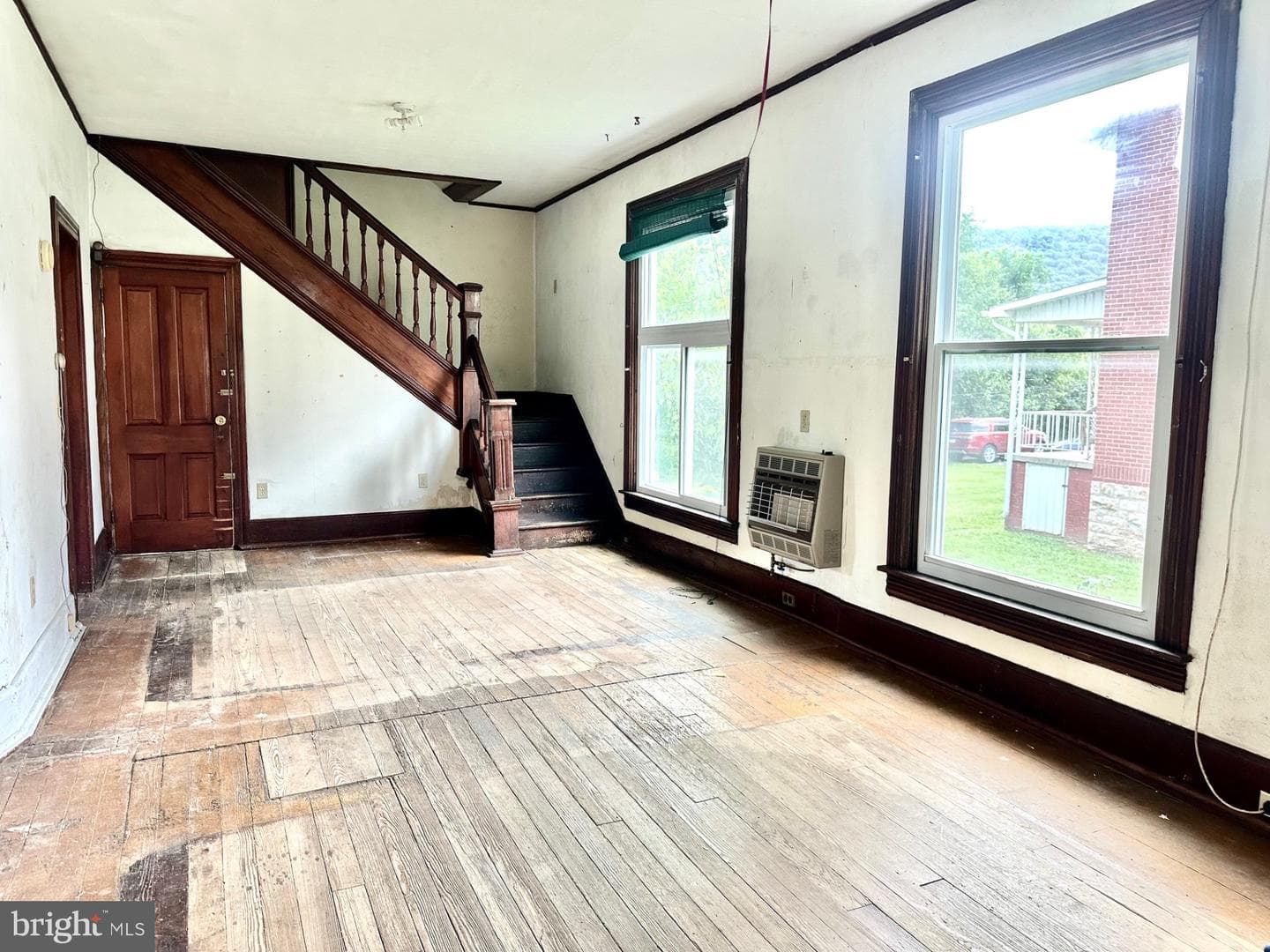 154 Walnut Street photo 14