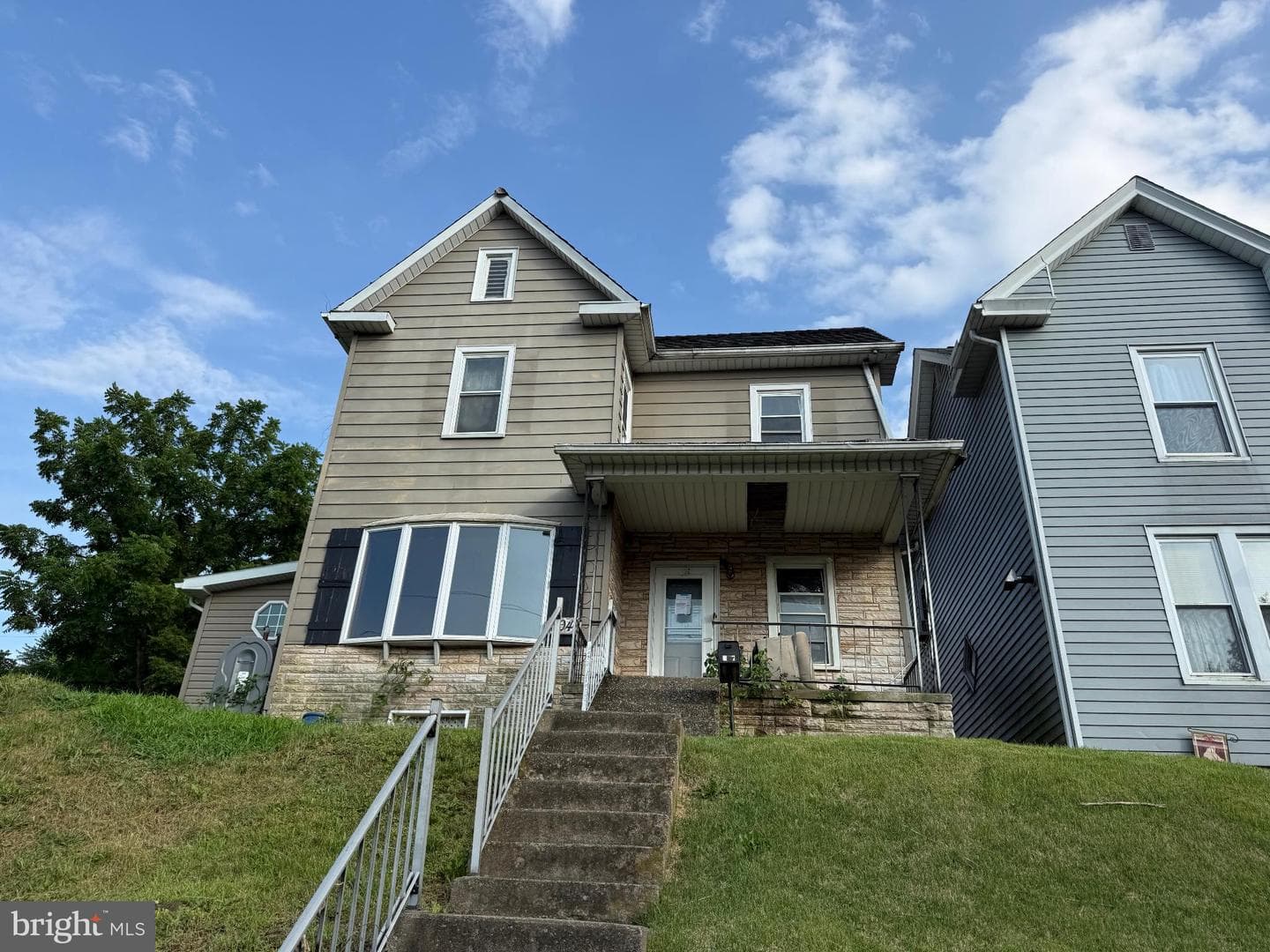 304 6th Avenue photo 1