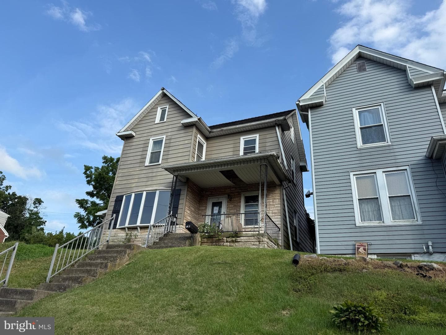 304 6th Avenue photo 2